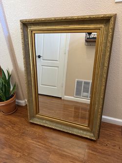 33x44 Golden Mirror