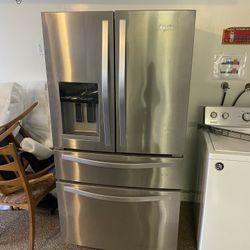 Whirlpool Refrigerator 