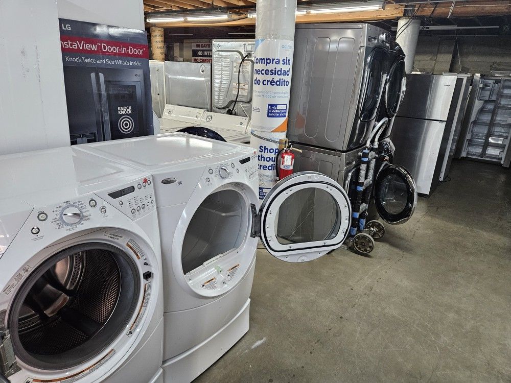 Huge Liquidation Warehouse Full Of Nice Certified Refurbish Gently Used Samsung Maytag GE Whirlpool LG Maytag Bosh Washer Stove Refrigerator Stackable