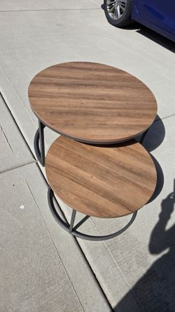 Oak Nesting Round Coffee Accent Tables