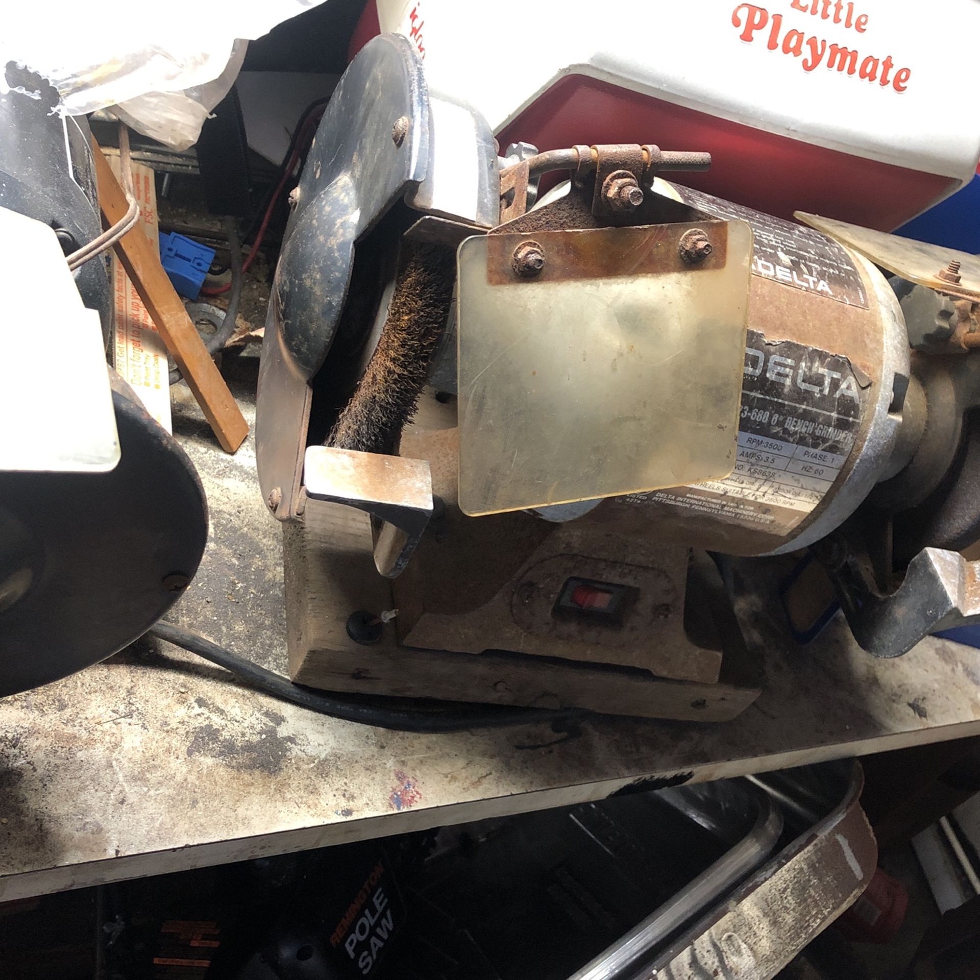 Delta Bench Grinder