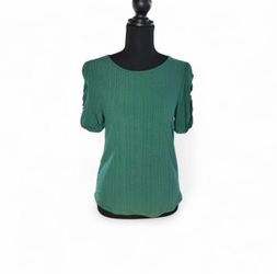 W 5 Forest Green Ribbed Puff Sleeve Top Women’s size Large NEW
