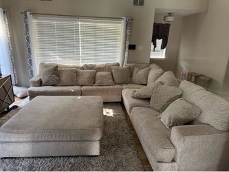 Couch + ottoman