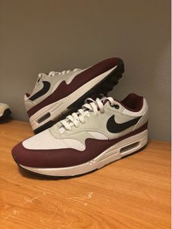 Nike air max shoes