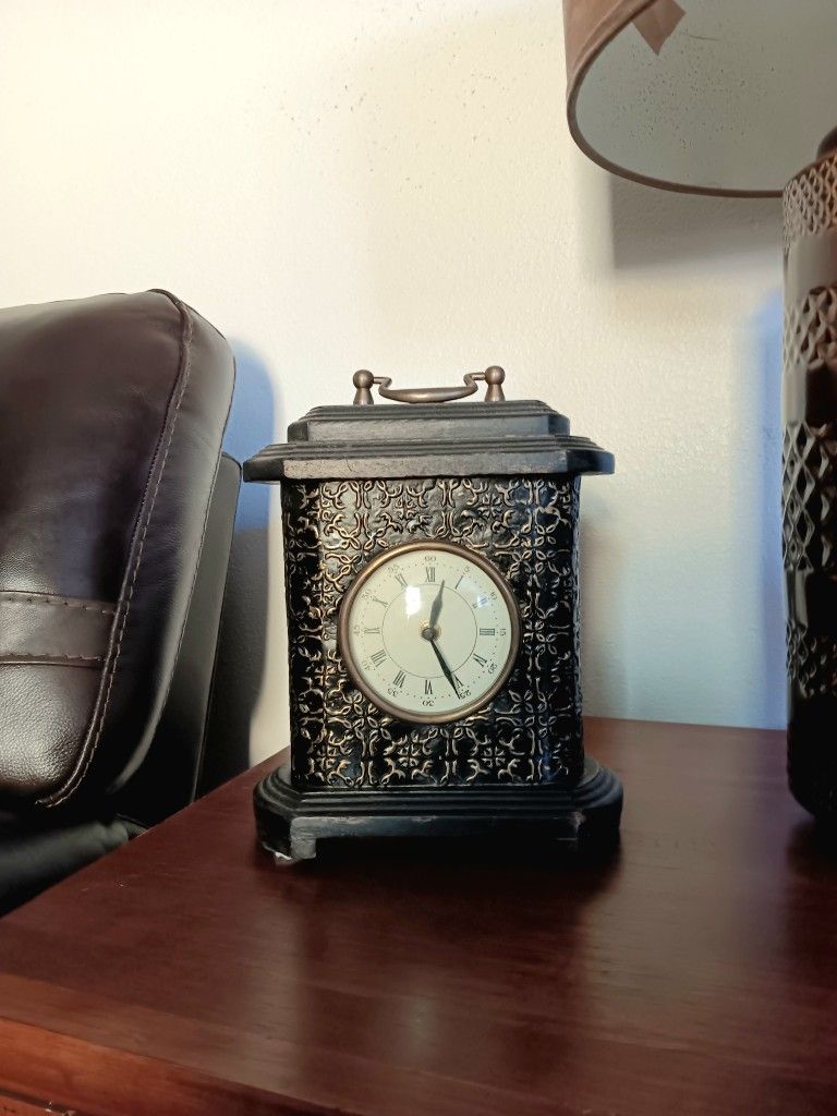 Old Fashion Clock