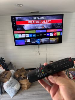 86” lg  Q led tv smart tv like new moving