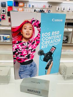 Canon EOS R50 content creator kit