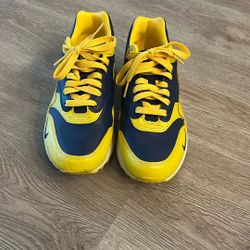 Women’s Nike Air max 