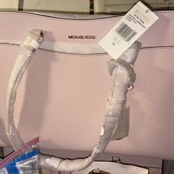 Brand New Michael Kors Purse 