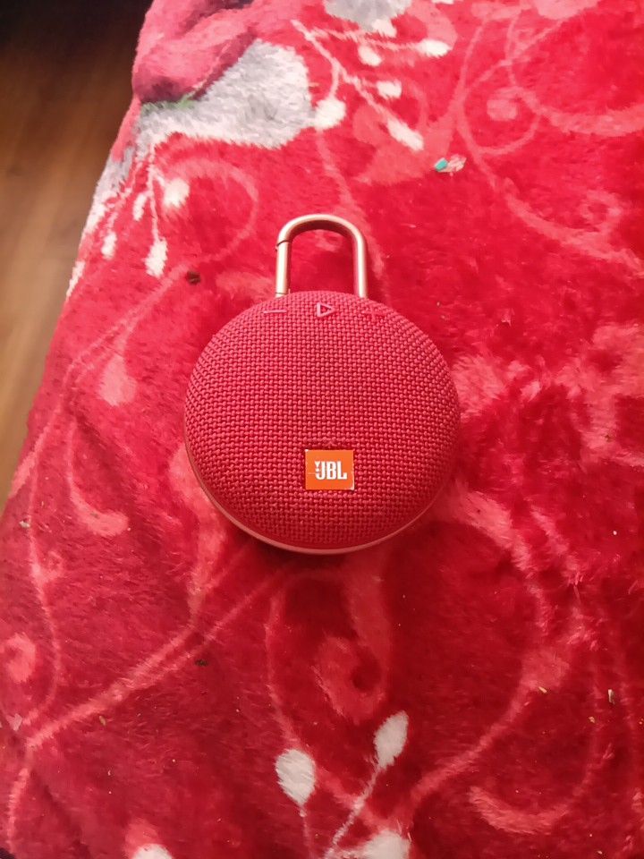 JBL Clip 3 Bluetooth Speaker