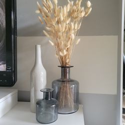 Decorative Grey Vases With Dried Pampas Flowers Bunny Tails