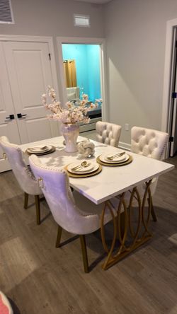 Dining room set