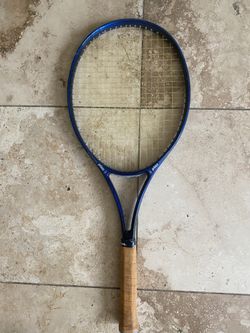 Tennis Racket 