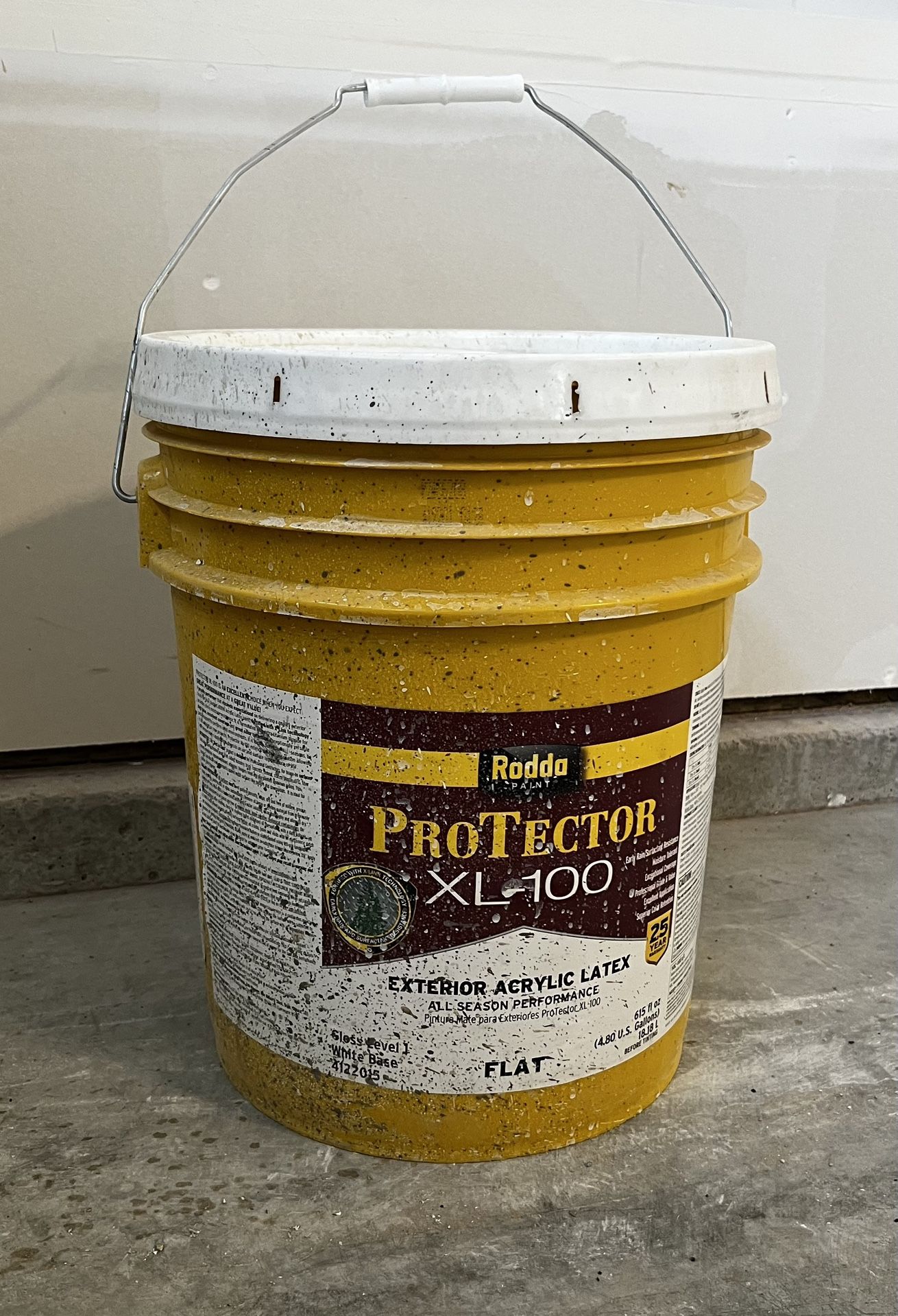 Exterior Paint. Color Pale Green Tea. Flat. New 5 Gallons