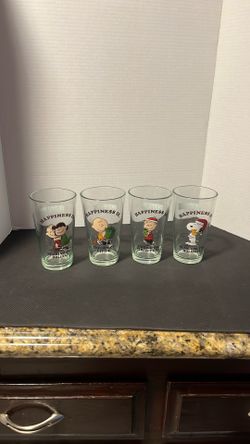 Peanuts Christmas Glassware