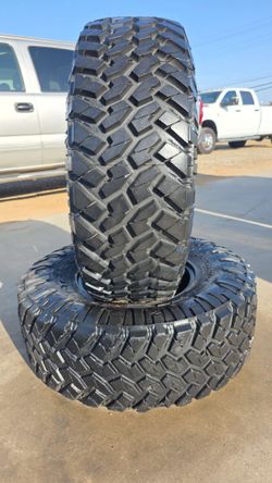 37X12.50R17LT Nitto Trail Grappler M/T
