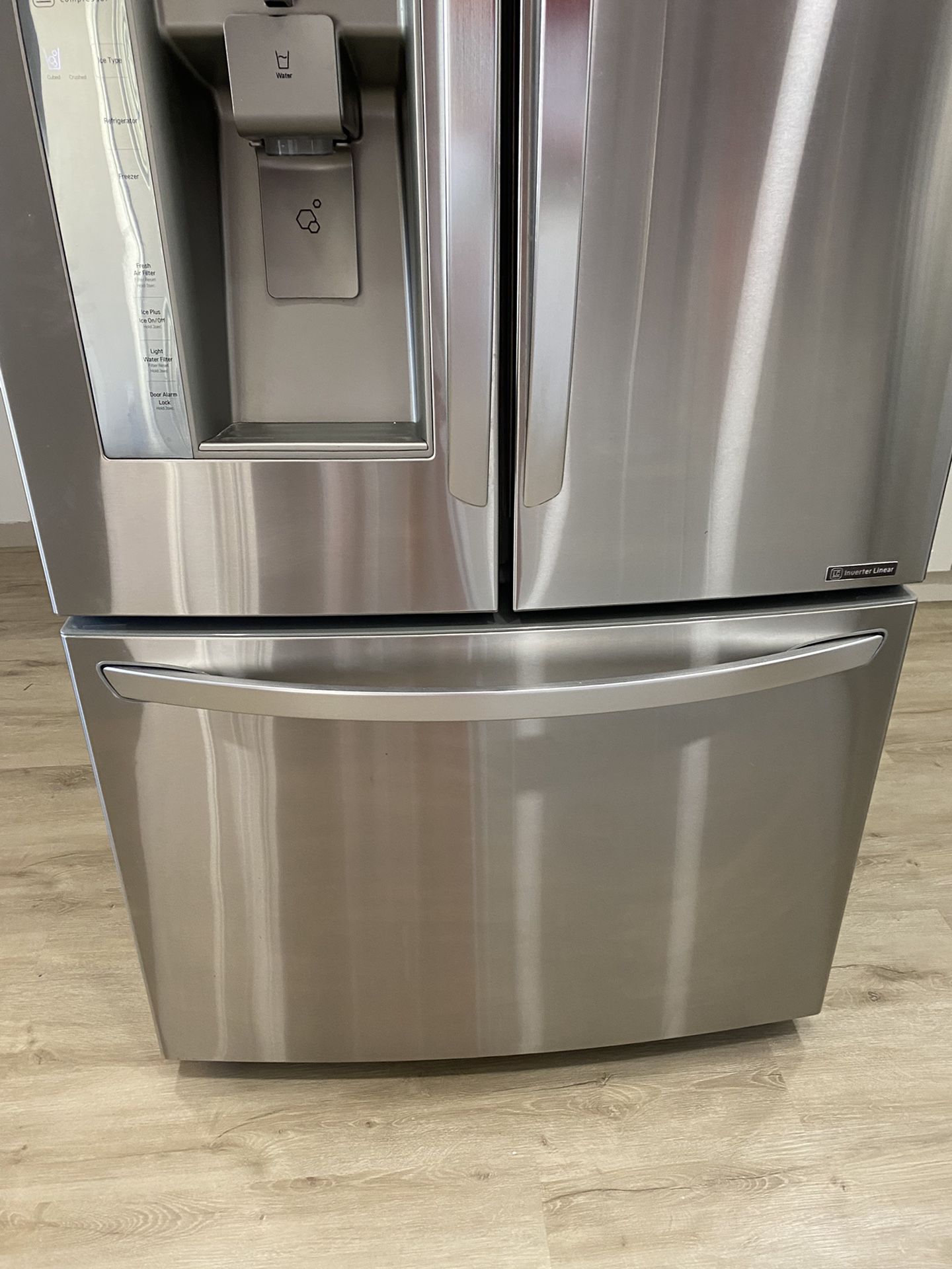 Free LG refrigerator (Freezer Not Freezing, All Refrigerator Temp)