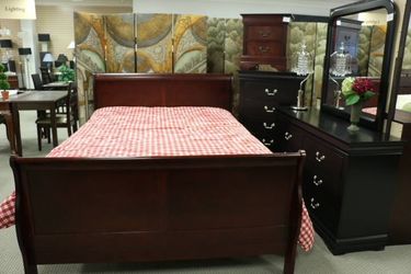 BRAND NEW COMPLETE BED ROOM SET