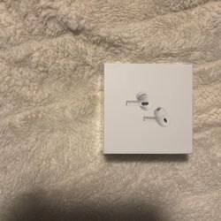 Apple Airpods 2nd Generation Brand New
