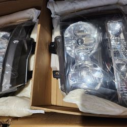 ‼️HEADLIGHTS FOR CHEVY TAHOE SUBURBAN AND  AVALANCHE FITS 07 TO 13‼️ FAROS PRINCIPALES PARA CHEVY TAHOE SUBURBAN Y AVALANCHE DEL 07 AL 13