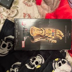 Thanos Infinity Gauntlet Lego Set