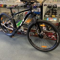 GT Avalanche Mountain Bike 29 XL New