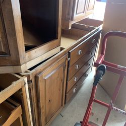 Complete  kitchen with wet bar