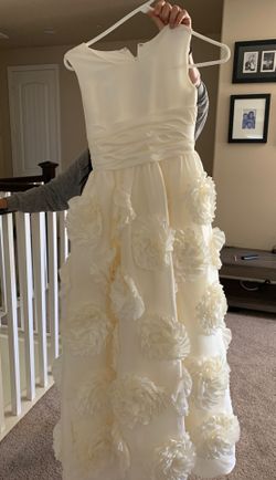 Fashionable dress size 12-14