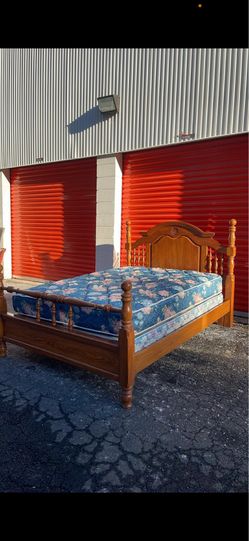 Queen size solid wood bed with mattress and box