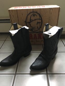 Durango women’s black cowboy boots 7.5