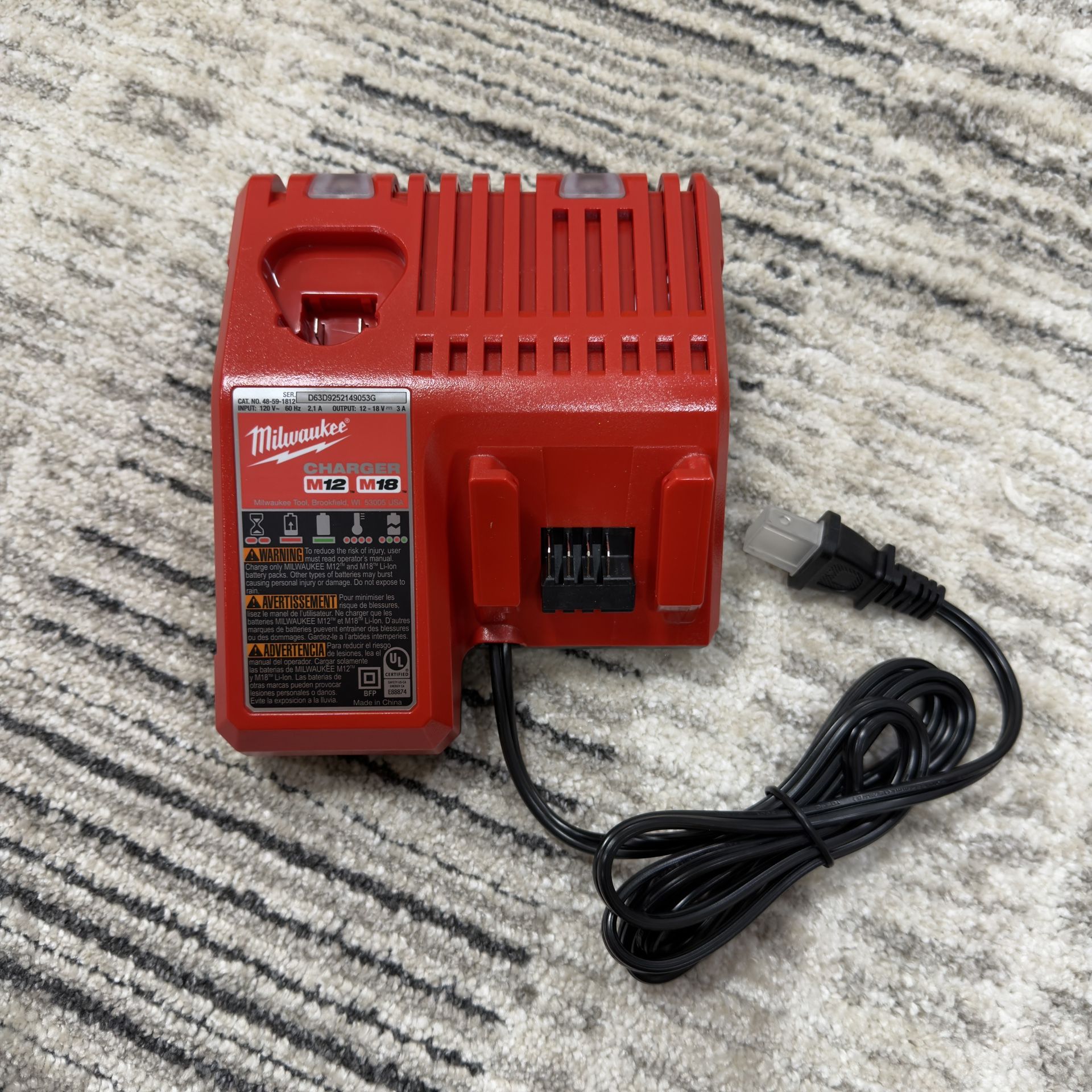 Milwaukee M12 And M18 Charger