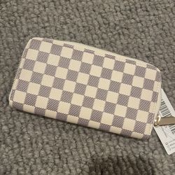 Daisy Rose Wallet new With Tags 