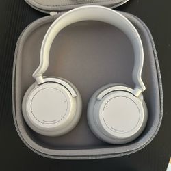 Headphone