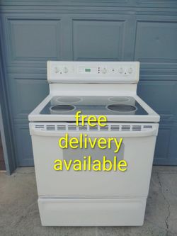 Hotpoint Electric Stove – Fully Working –