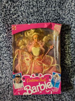 Costume Ball Barbie