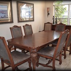 6-8 Seat Dining Room Set W/ Credenza 