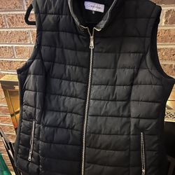 Ladies XL Calvin Klein gorgeous black puffer vest w/ gold zippers 