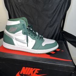 Jordan 1 Retro High OG “Gorge Green”