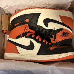 Jordan 1 High OG Size 9 Men