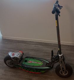 BladeZ 450w Electric Scooter