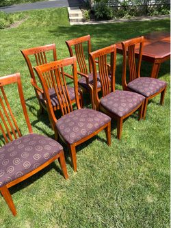 Thomasville American Expressions Dining Table and 6 Chairs Set