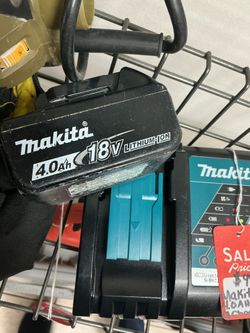 Makita 4Ah 18v Battery and Charger
