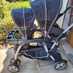 Graco Dual Stroller * Excellent Condition 