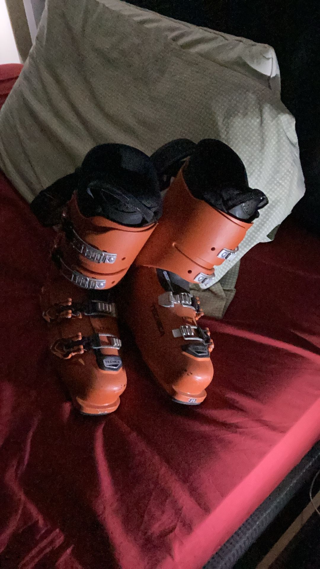 I Believe Snowboard Boots