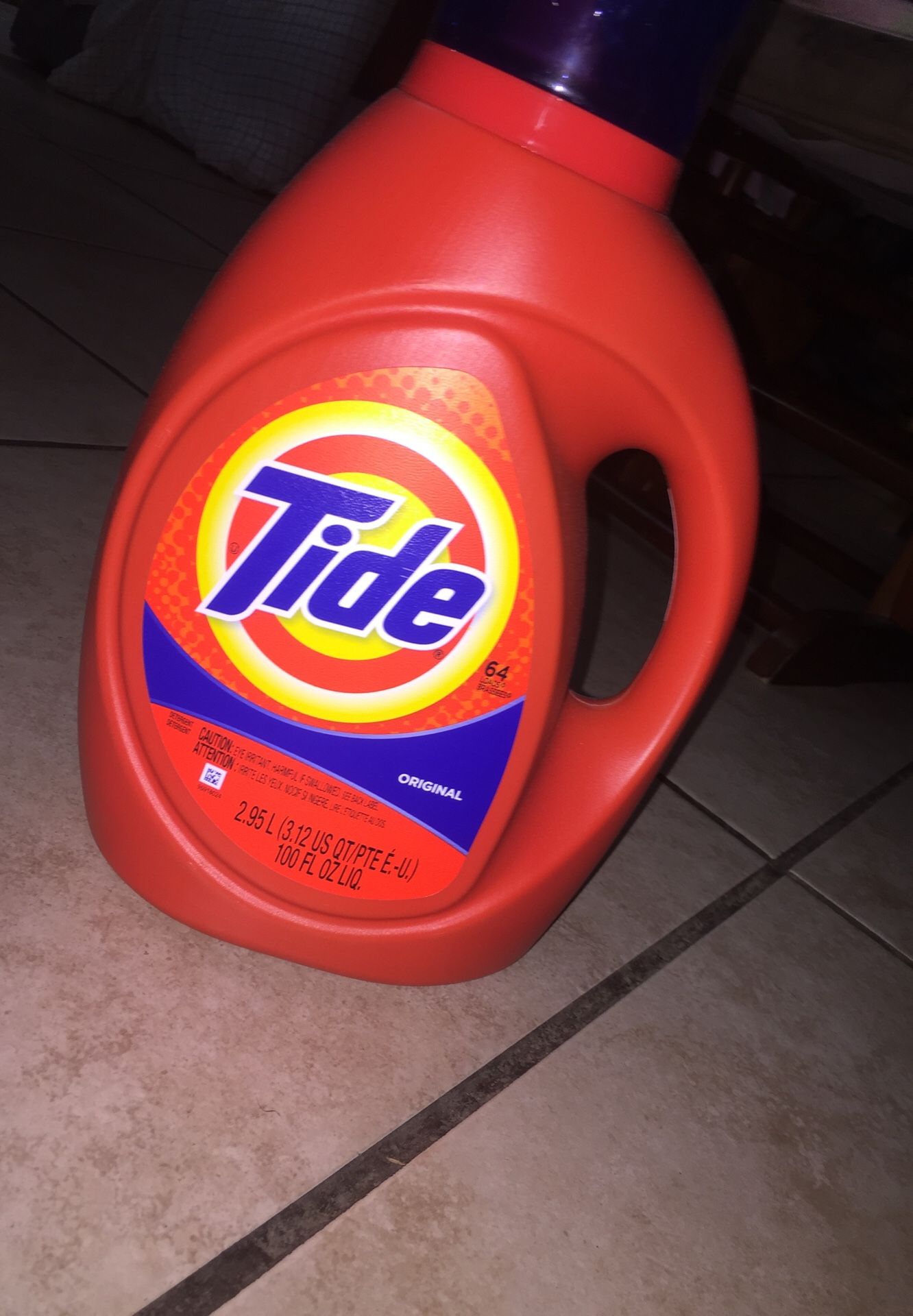 Tide detergent 100fl oz