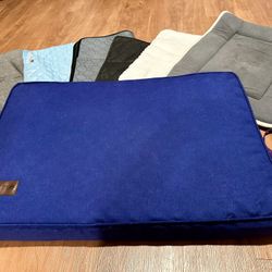 Flat Bed (29.5” x 20”) for Dogs / Cooling Pads (Beaverton pickup) $20