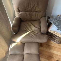 Free Nursing Chair 