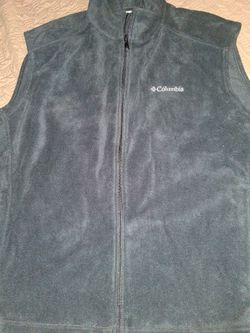 Columbia fleece vest