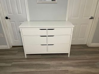 Comoda ,mueble de cajones, dresser