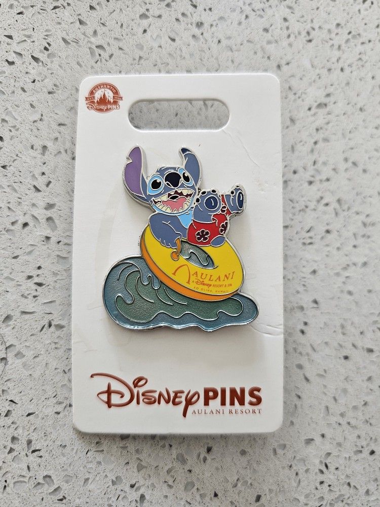 Stitch Aulani Exclusive Pin